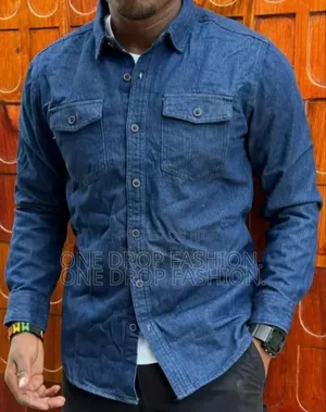 Quality Male Lon Sleeved and Short Sleeved Denim Shirts