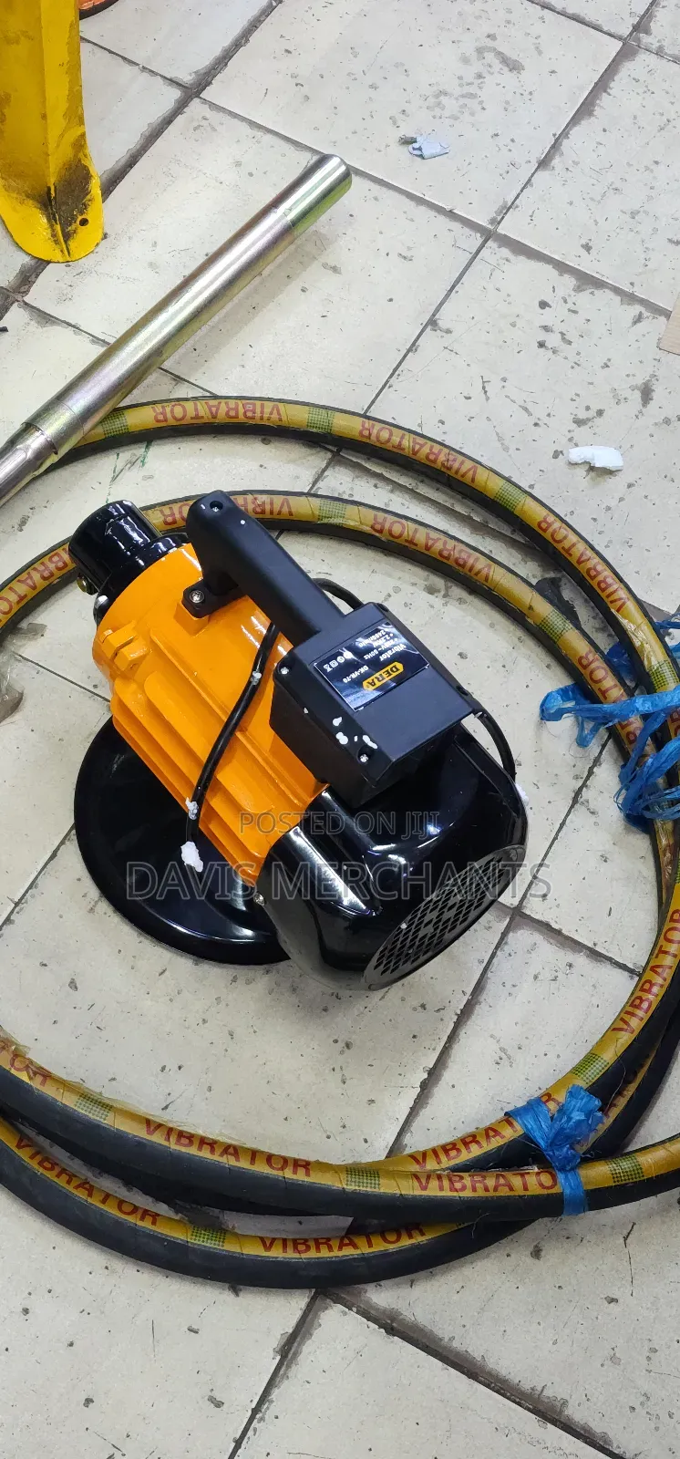 Electric Concrete Vibrator With 38mm Poker