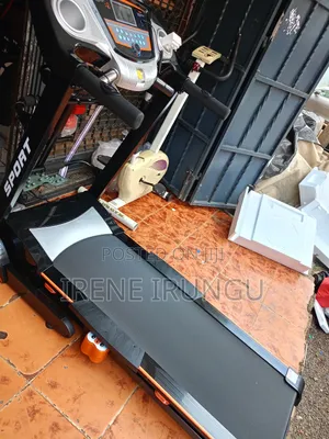 Treadmill With LCD Display