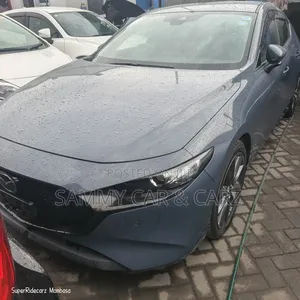 Mazda 3 2018 Gray
