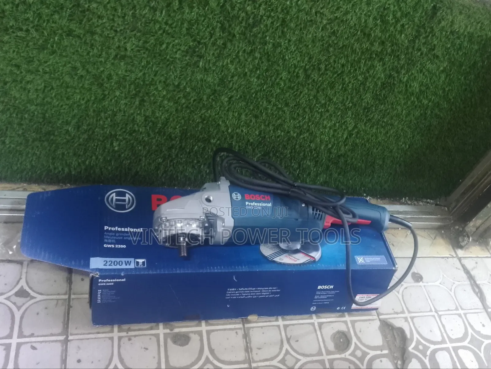 Bosch Grinder 9 "
