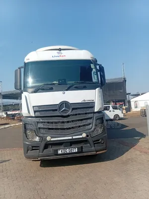 Transit Trailers for Goods Transportation