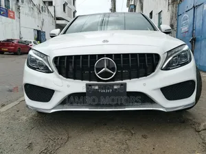 Mercedes-Benz C200 2019 White
