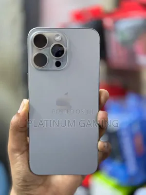 Apple iPhone 15 Pro Max 256 GB Silver