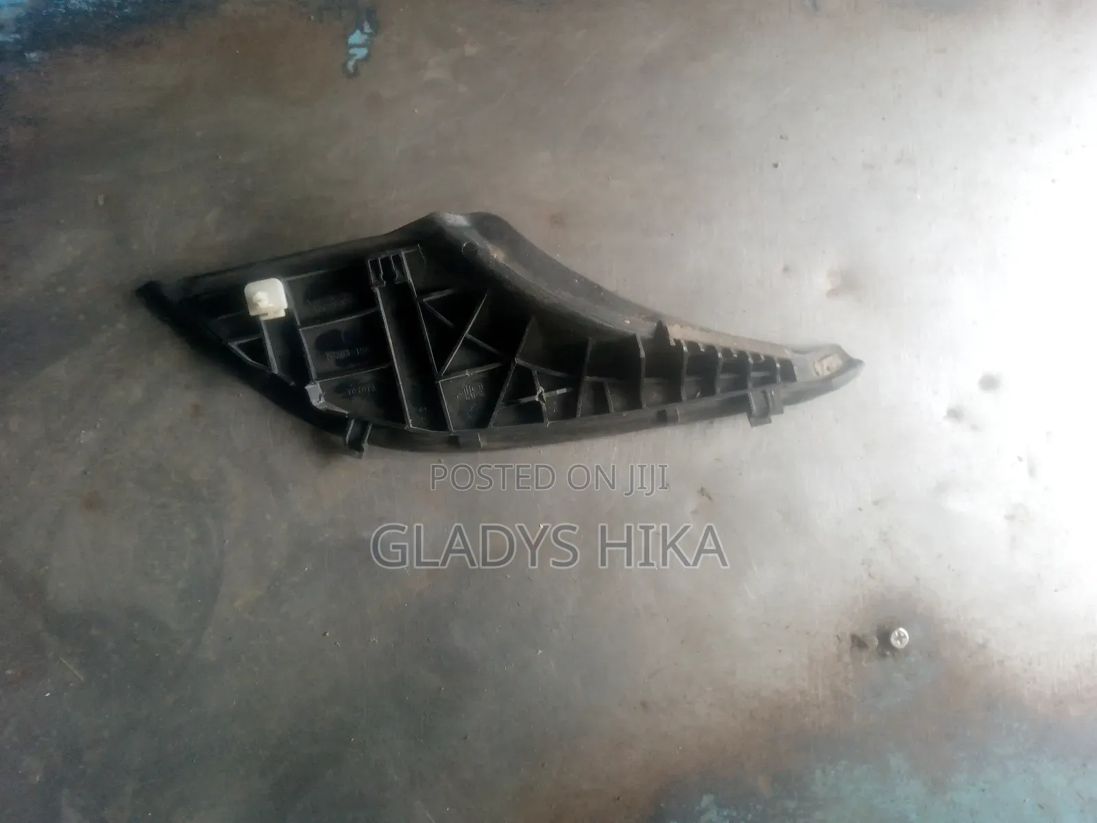 Fielder/Axio 161 Windscreen Finisher