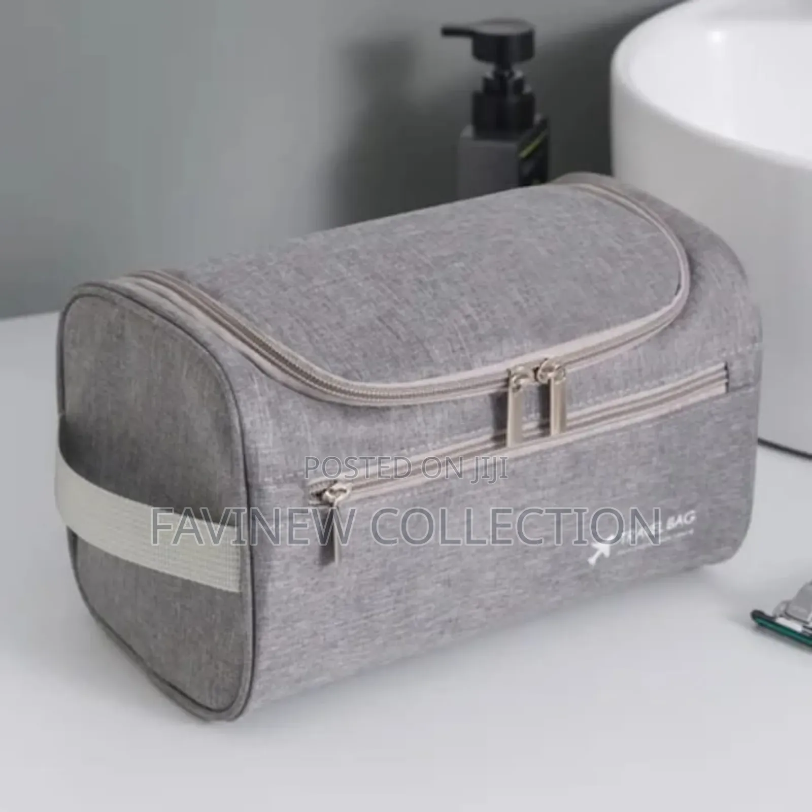 Large Capacity Cosmetic Bag