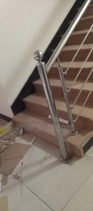 Beige Stairs Wall to Wall Flooring Carpets to Prevent Slips