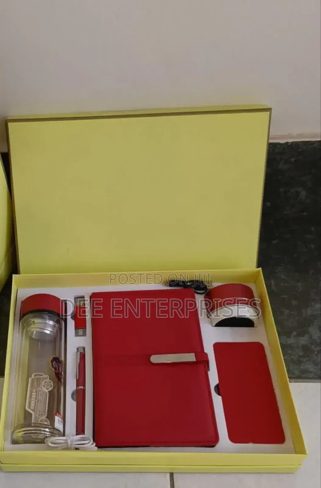 6in1 Corporate Luxurious Gift Pack