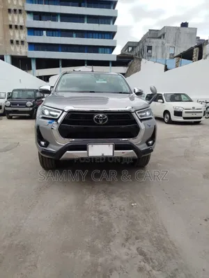 Toyota Hilux 2020 Silver