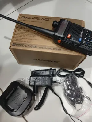 Baofeng 5km Range Walkie Talkie 2 Way Communication Uv-5r