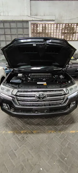 Toyota Land Cruiser 2019 Gray