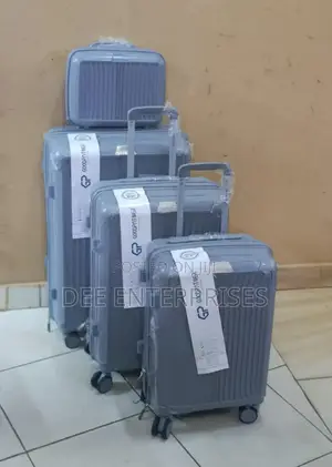 4 in 1 Luxurious Unbreakable Suitcase
