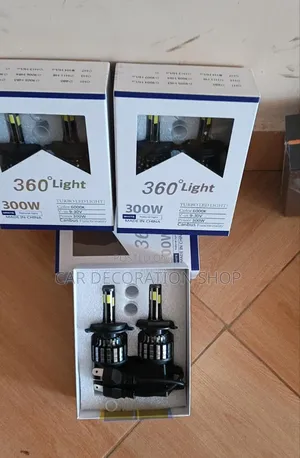 H4/H11 Headlights Bulbs 300watts Per Pair