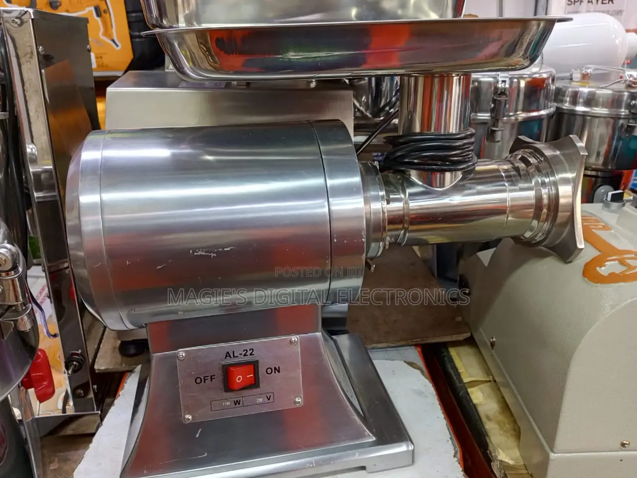 Highly Noted Al22 Electric Meat Mincer Machine