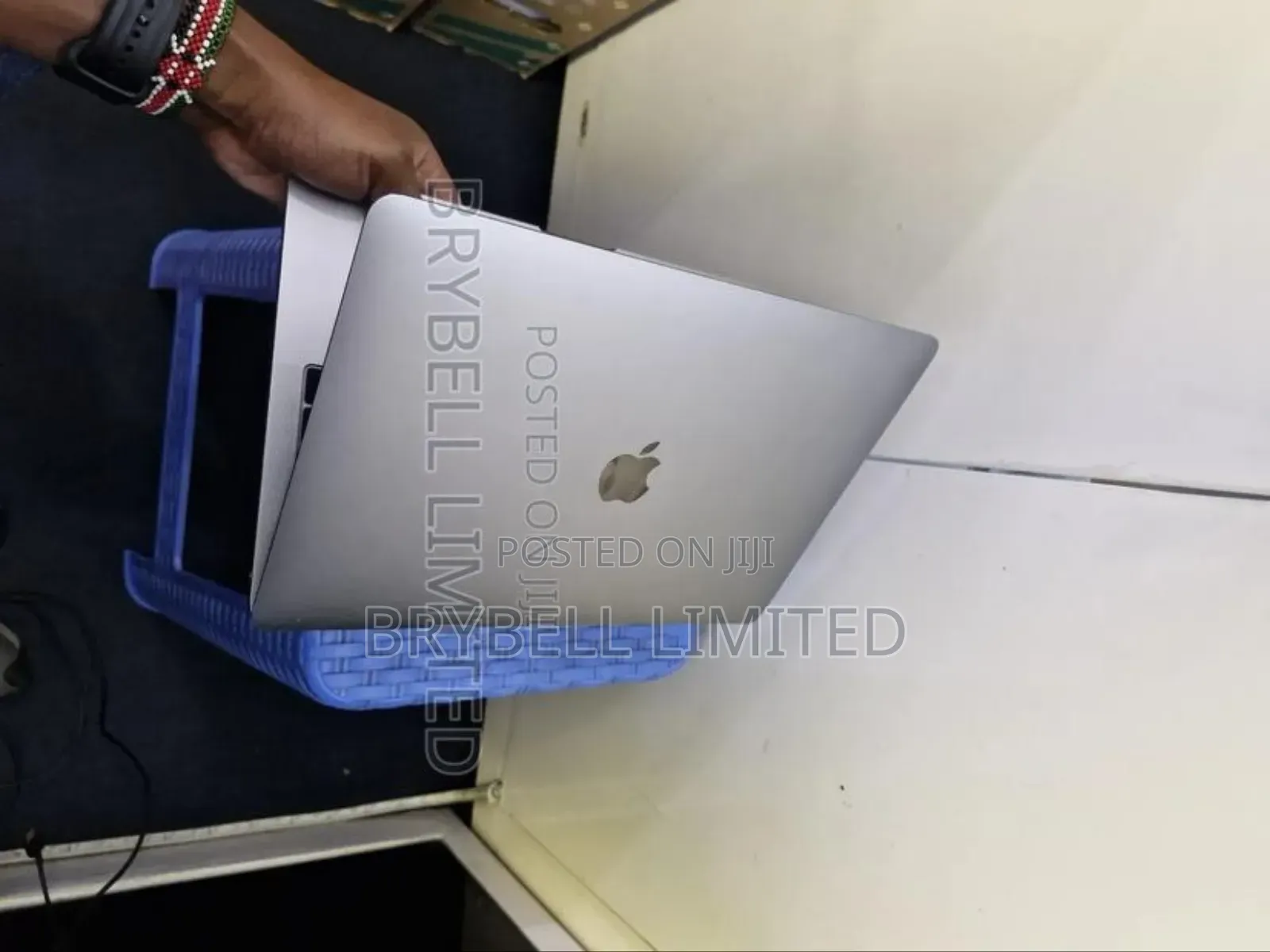 Laptop Apple MacBook 2016 8GB Intel Core I5 SSD 256GB