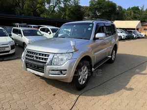 Mitsubishi Pajero V80 3.2 DI-D 2018 Gray