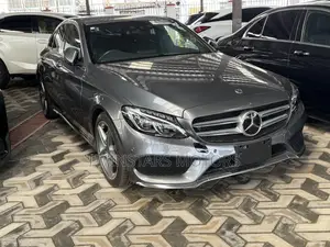 Mercedes-Benz C200 2018 Gray