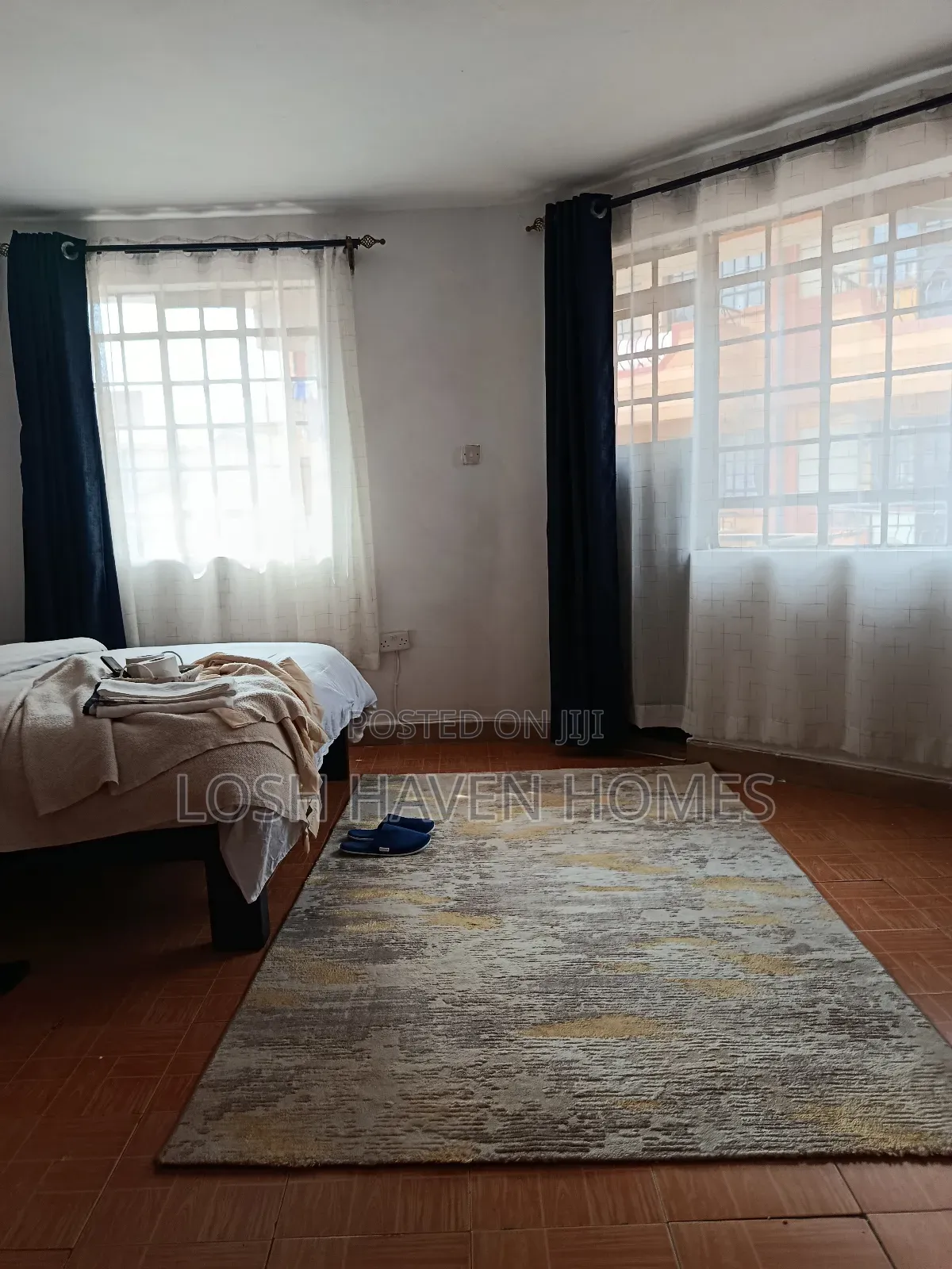 Blue Studio Airbnbin Nairobi Along TRM Drive Roysambu