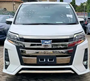 Toyota Noah 2019 White