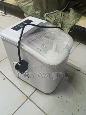 Portable Ice Maker/ Ice Maker