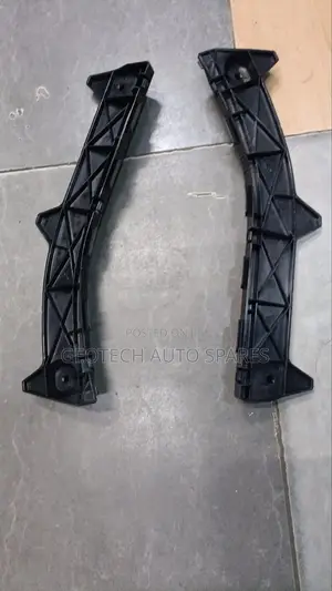 Toyota Premio 240 Rear Bumper Slides
