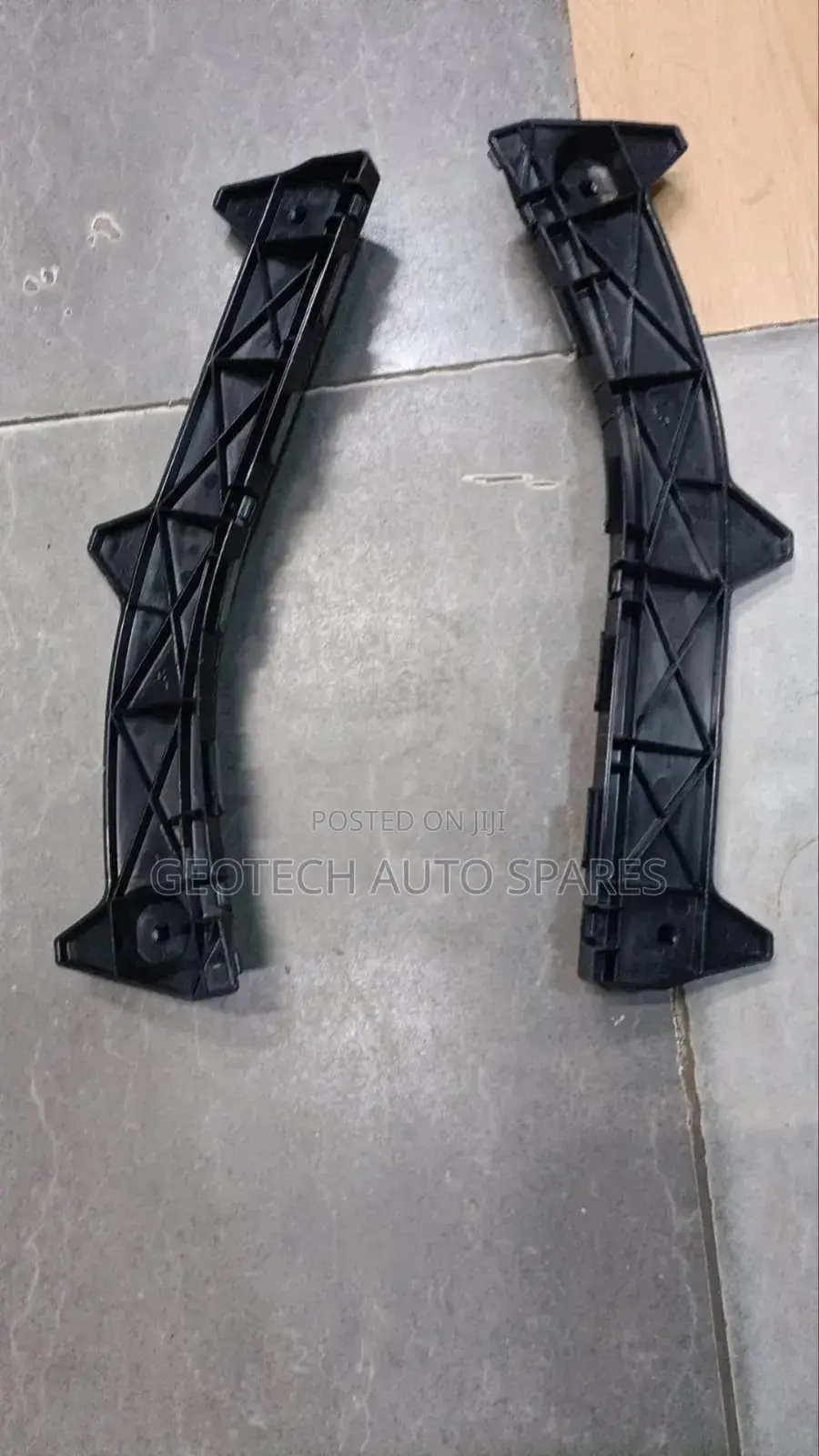 Toyota Premio 240 Rear Bumper Slides