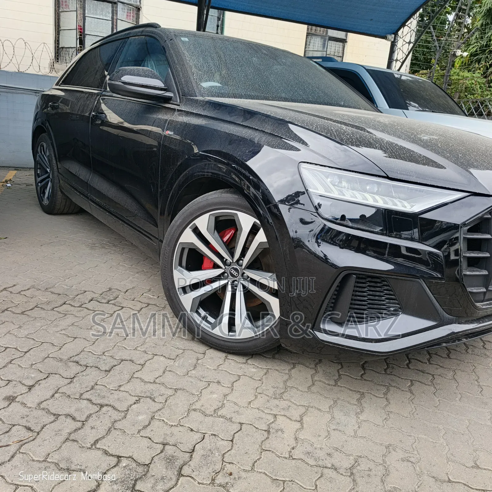 Audi Q8 2021 Black