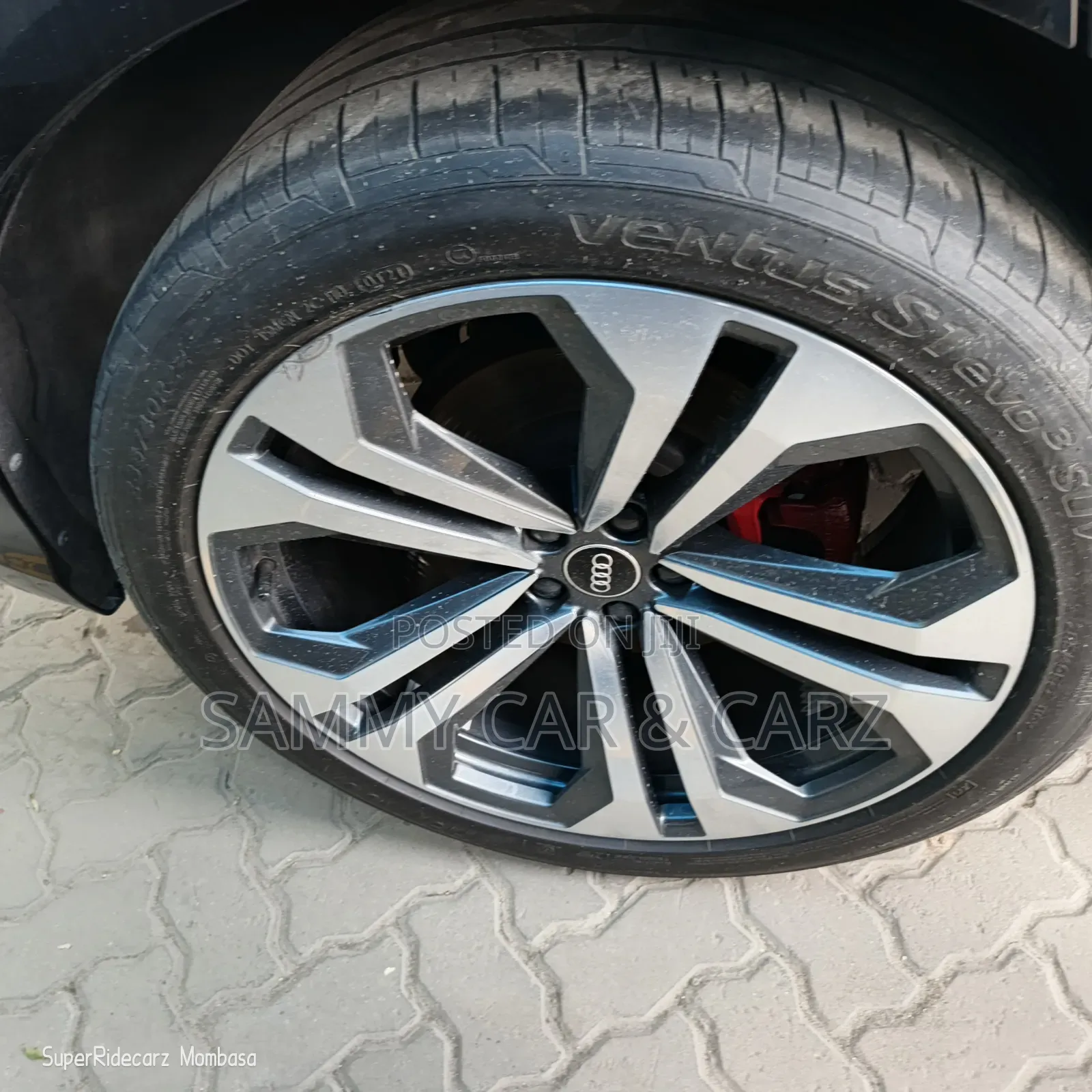 Audi Q8 2021 Black