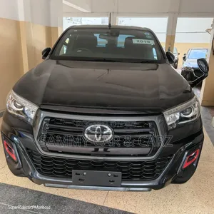 Toyota Hilux 2019 Black