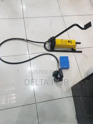 Ultra-strong Hydraulic Crimping Tool