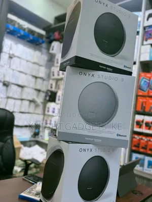 Harman Kardon Onyx --Studio 9! 