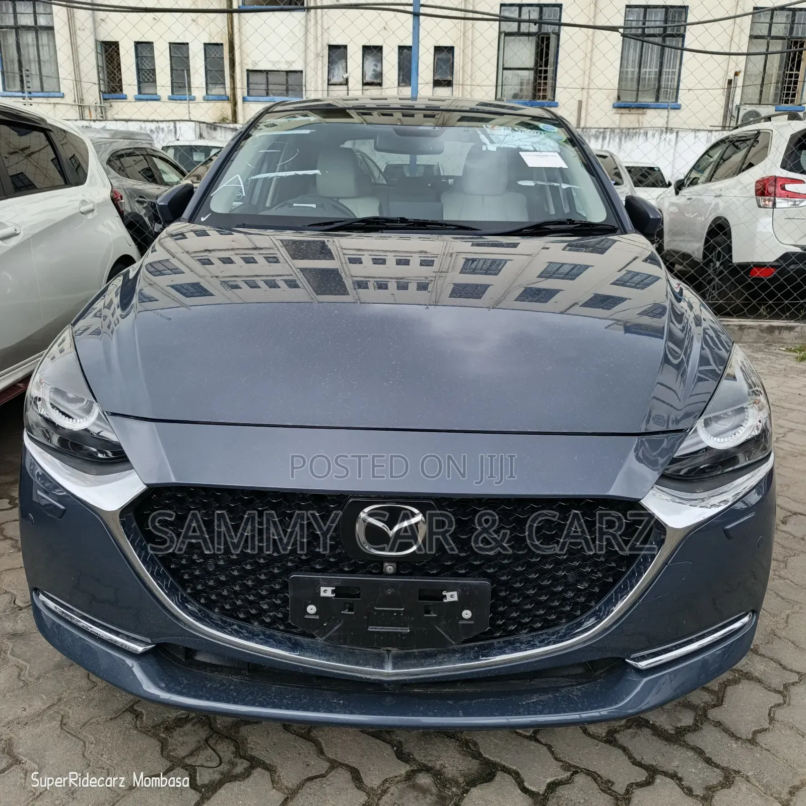 Mazda 2 2020 Gray