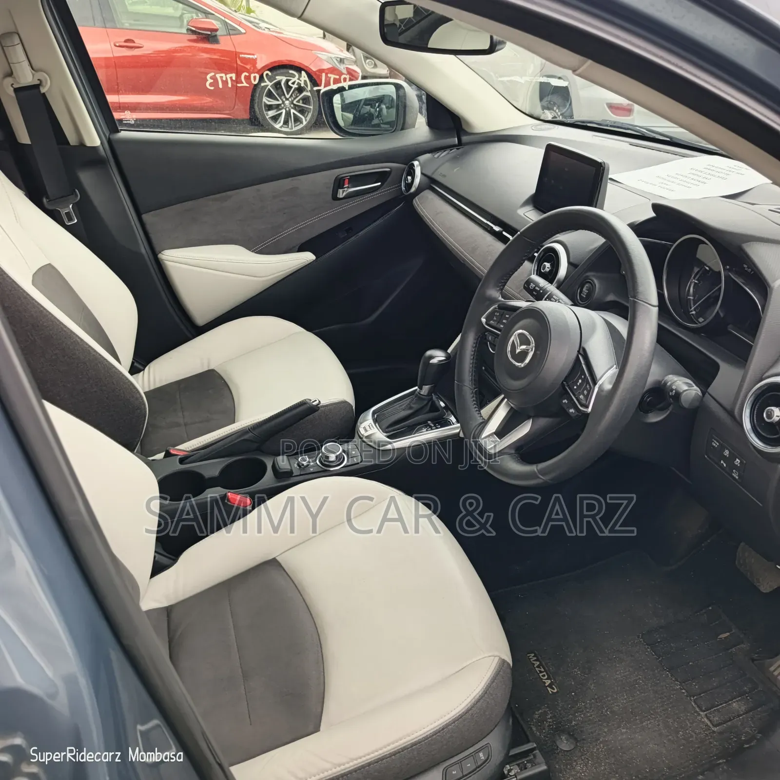 Mazda 2 2020 Gray