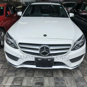 Mercedes-Benz C220 Base 2018 White