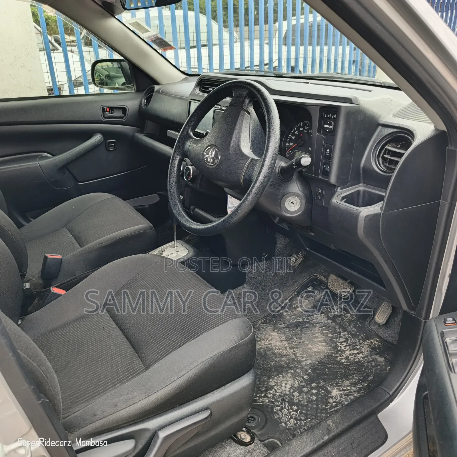 Toyota Succeed 2017 Silver