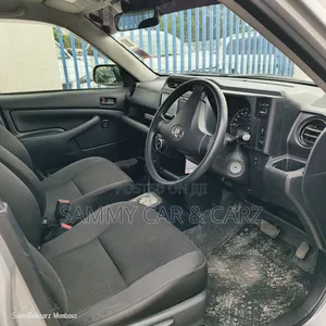Toyota Succeed 2017 Silver