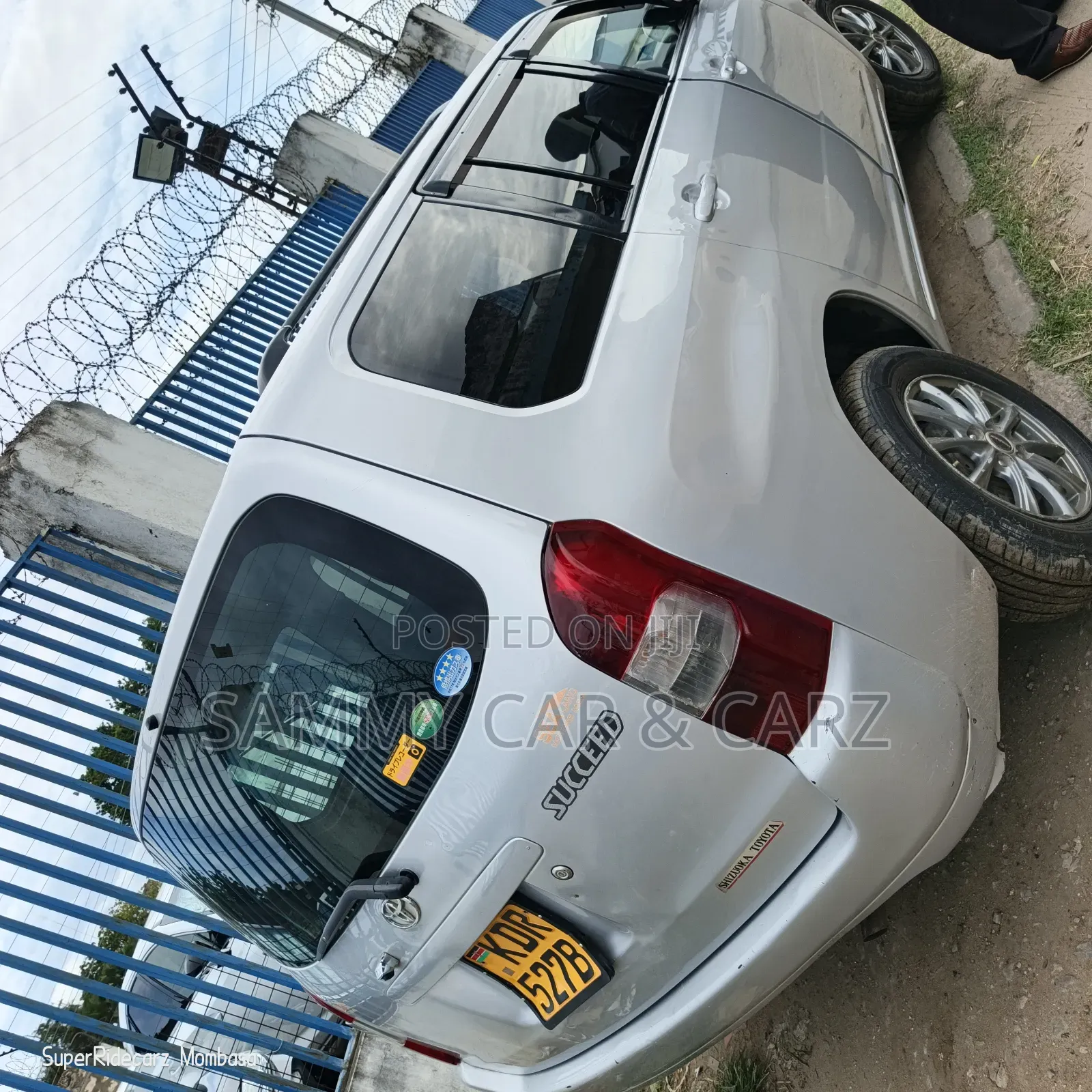Toyota Succeed 2017 Silver