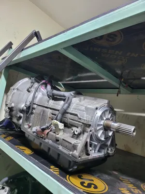 Toyota V8 200 Series Gearbox 2uz