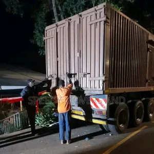Boxbody/Containerised Available for Load Delivery