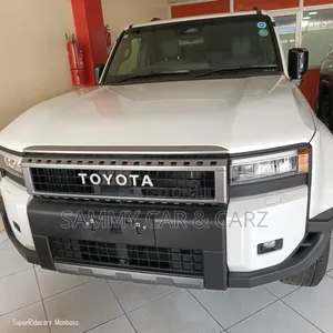 Toyota Land Cruiser 2024 White