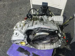 Nissan Qg18 Gearbox (2wd) for Fb15, Advan, Wingroad, Bluebird, Primera