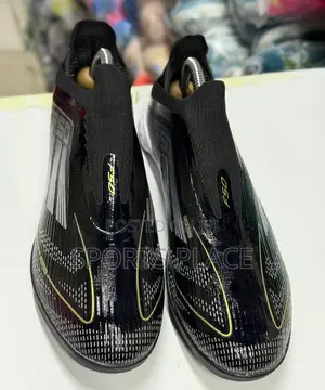 Lightweight Adidas F 50 Tf Black Trainers