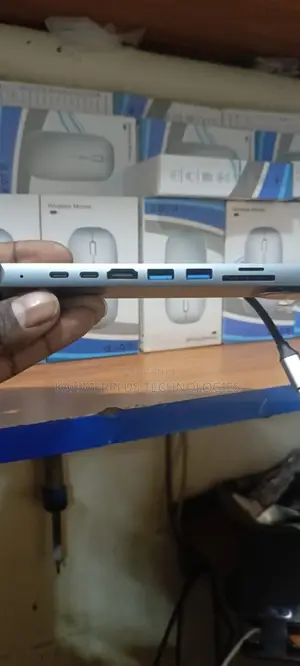 Usb C to HDTV 8 in 1 Usb Hub