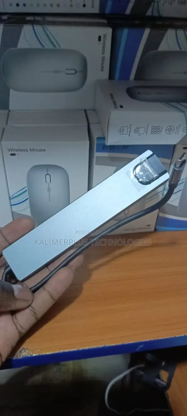 Usb C to HDTV 8 in 1 Usb Hub