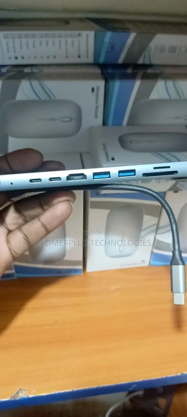 Usb C to HDTV 8 in 1 Usb Hub