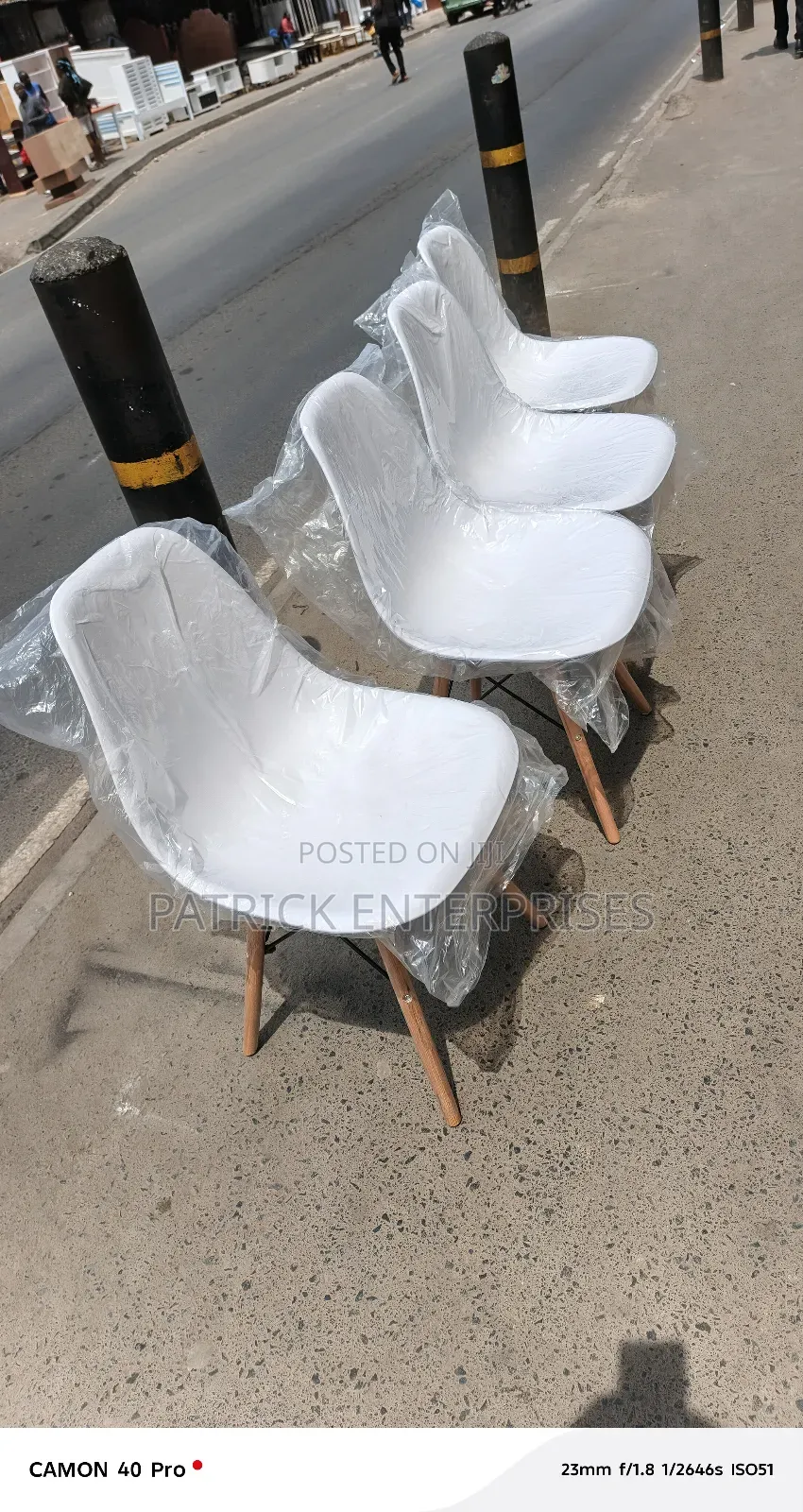Modern Study/ Dining/ Office Visitors/ Salon Eames Chair