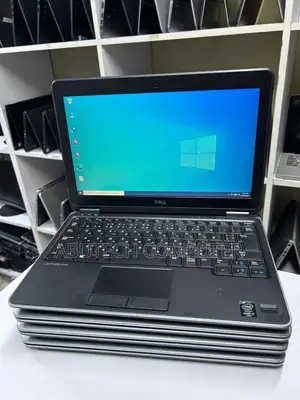 Laptop Dell Latitude E7240 8GB Intel Core I7 SSD 256GB
