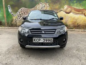 Mitsubishi Outlander 2010 Black