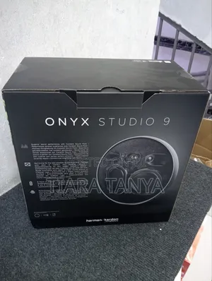 Harman Kardon Onyx Studio 9 Portable Bluetooth Speaker