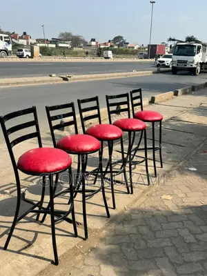 Round Bar Stools